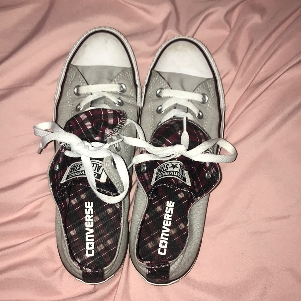 BRAND NEW BARELY WORN Converse